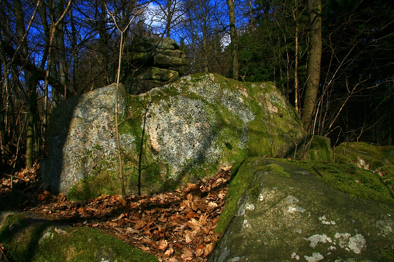 OKOLNÍ SKALKY - Hanka Kučerová